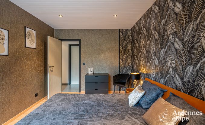 Charmantes und ger�umiges Ferienhaus mit Pool in Beauraing, Ardennen