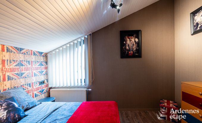 Charmantes und ger�umiges Ferienhaus mit Pool in Beauraing, Ardennen