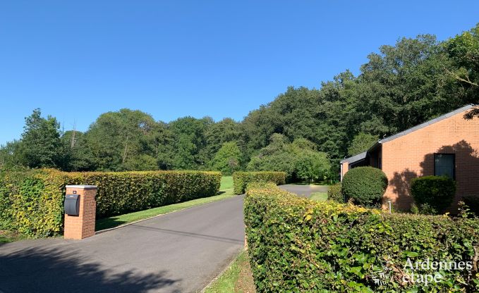 Charmantes und ger�umiges Ferienhaus mit Pool in Beauraing, Ardennen