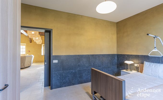 Schloss Beauraing 38 Pers. Ardennen Schwimmbad Wellness Behinderten gerecht