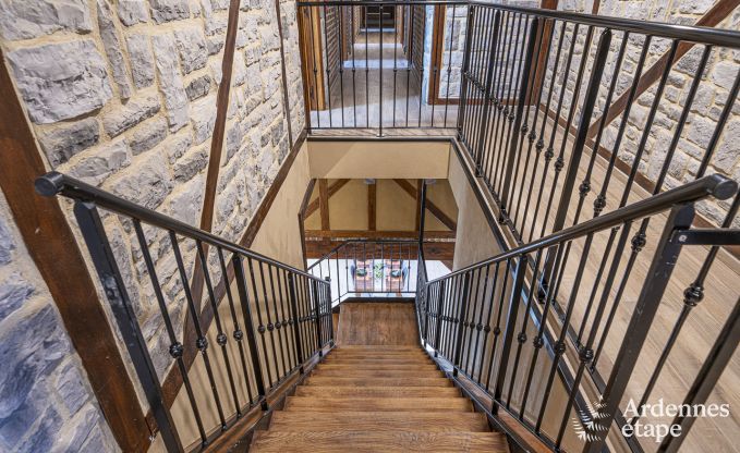 Schloss Beauraing 38 Pers. Ardennen Schwimmbad Wellness Behinderten gerecht