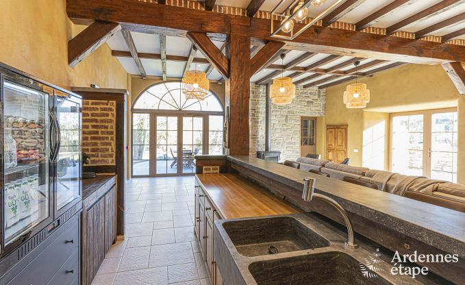 Schloss Beauraing 38 Pers. Ardennen Schwimmbad Wellness Behinderten gerecht