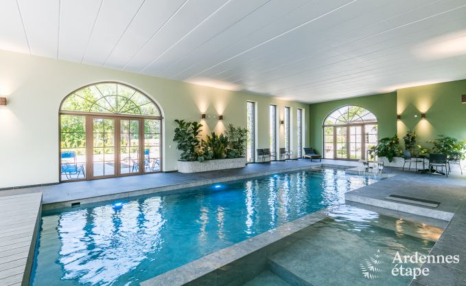 Schloss Beauraing 38 Pers. Ardennen Schwimmbad Wellness Behinderten gerecht