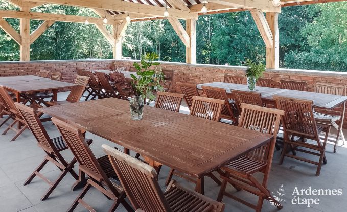 Schloss Beauraing 38 Pers. Ardennen Schwimmbad Wellness Behinderten gerecht