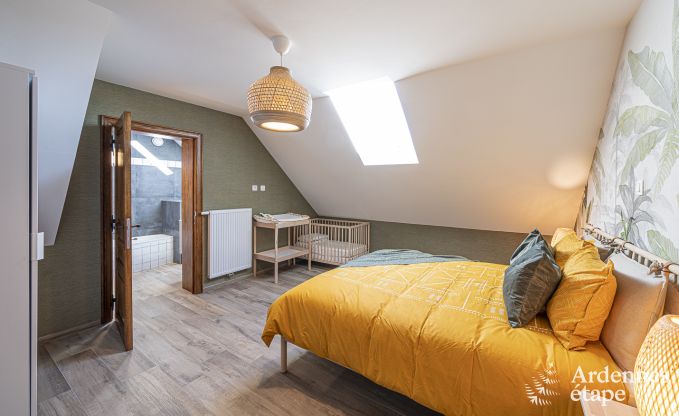 Schloss Beauraing 38 Pers. Ardennen Schwimmbad Wellness Behinderten gerecht