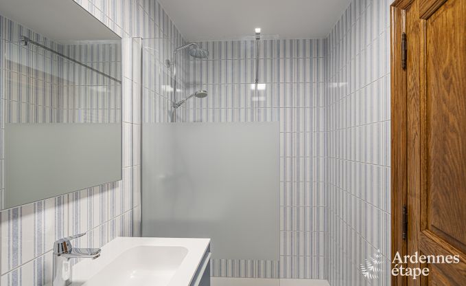 Schloss Beauraing 38 Pers. Ardennen Schwimmbad Wellness Behinderten gerecht