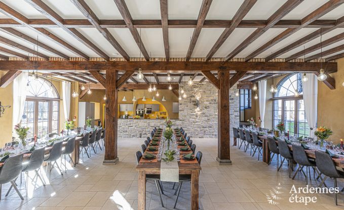 Schloss Beauraing 38 Pers. Ardennen Schwimmbad Wellness Behinderten gerecht