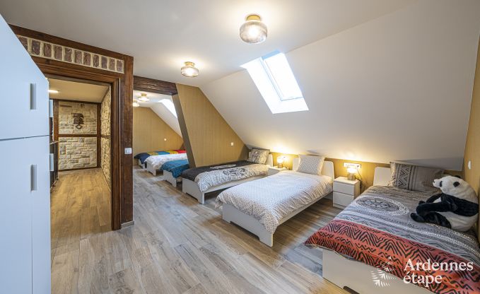 Schloss Beauraing 38 Pers. Ardennen Schwimmbad Wellness Behinderten gerecht