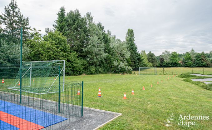 Schloss Beauraing 38 Pers. Ardennen Schwimmbad Wellness Behinderten gerecht