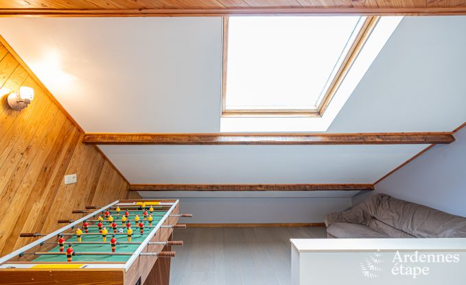 Familienfreundliches Ferienhaus f�r 8 Personen und 2 Hunde in Jehonville