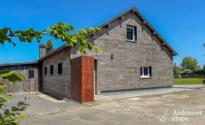 Familienfreundliches Ferienhaus f�r 8 Personen und 2 Hunde in Jehonville