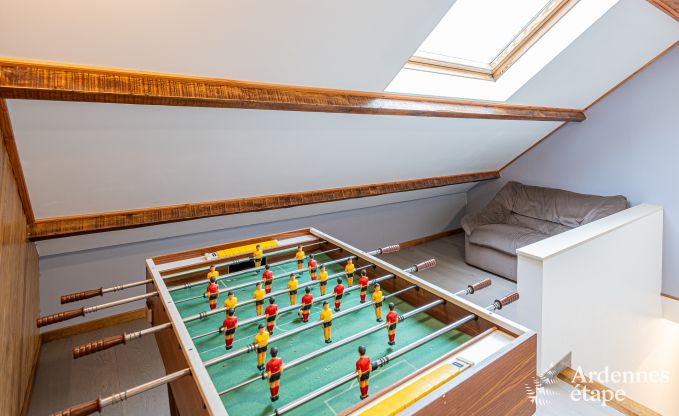 Familienfreundliches Ferienhaus f�r 8 Personen und 2 Hunde in Jehonville