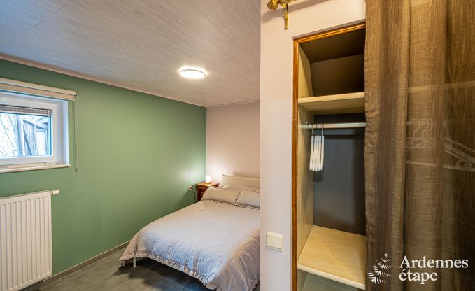 Familienfreundliches Ferienhaus f�r 8 Personen und 2 Hunde in Jehonville