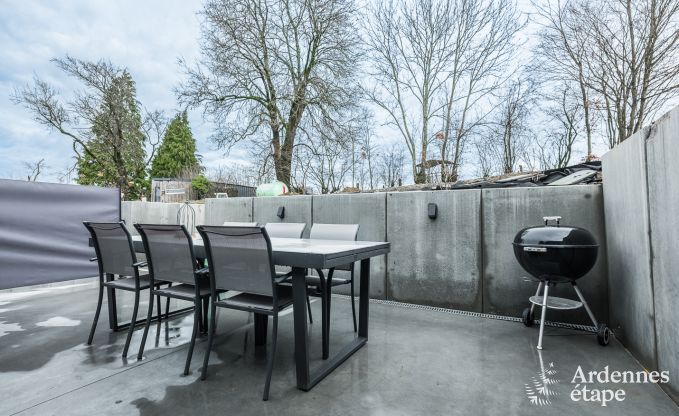 Luxuri�ses und hundefreundliches Ferienhaus in Bertrix, Ardennen