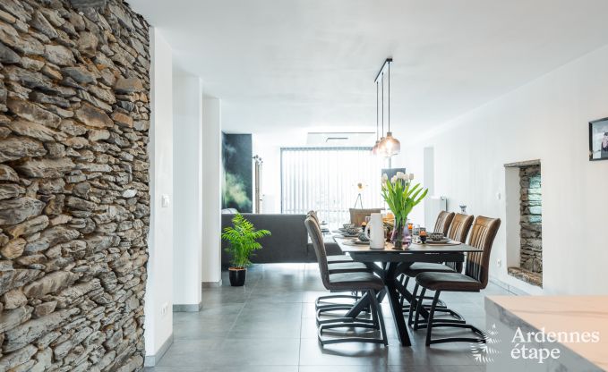 Luxuri�ses und hundefreundliches Ferienhaus in Bertrix, Ardennen