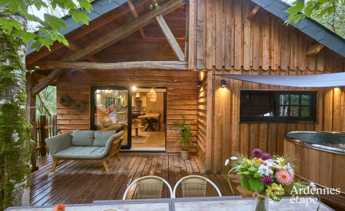 Wundersch�nes Holzpfahlhaus Bertrix, Ardennen