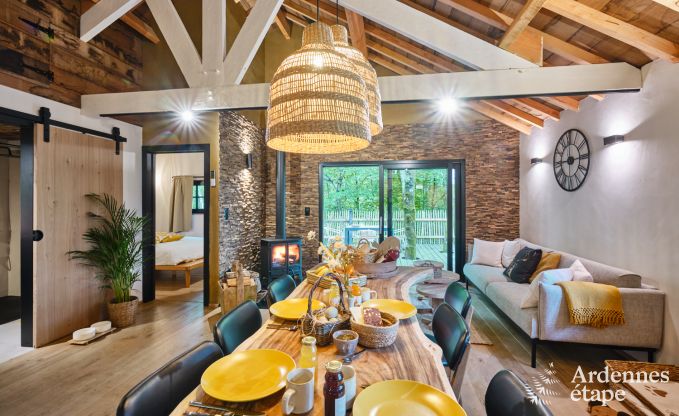 Wundersch�nes Holzpfahlhaus Bertrix, Ardennen