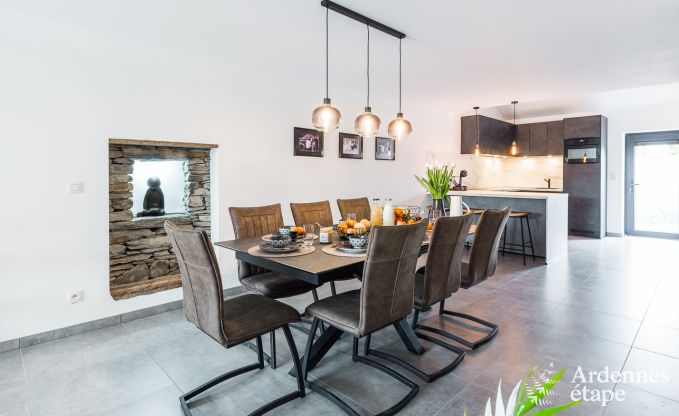 Luxuri�ses und hundefreundliches Ferienhaus in Bertrix, Ardennen