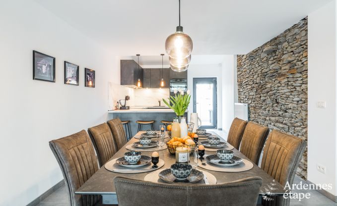 Luxuri�ses und hundefreundliches Ferienhaus in Bertrix, Ardennen