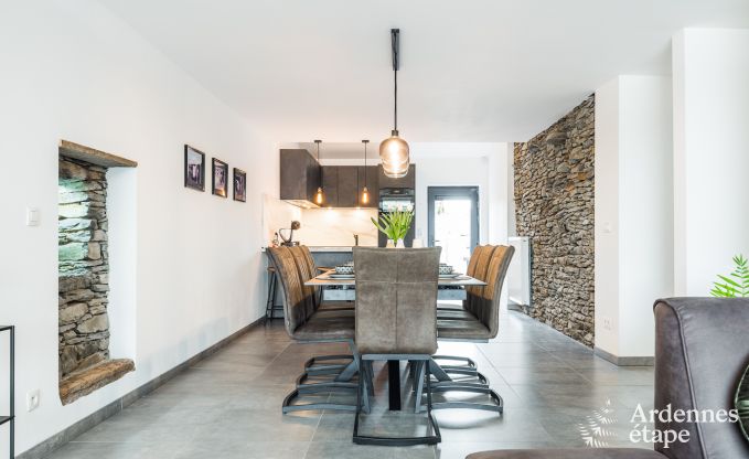 Luxuri�ses und hundefreundliches Ferienhaus in Bertrix, Ardennen