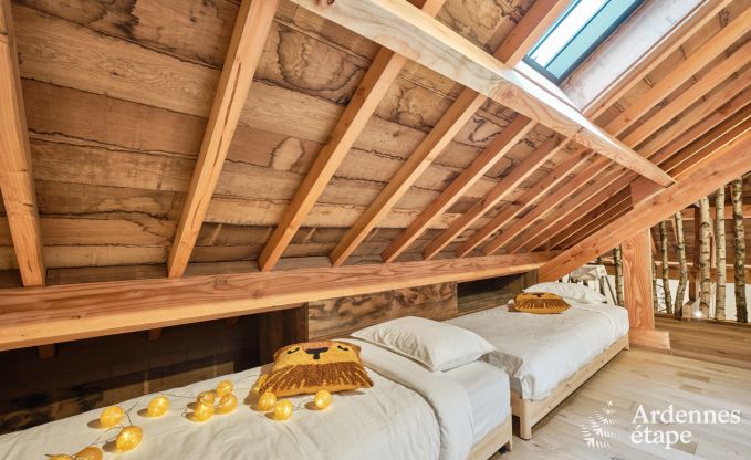 Baumhaus in Bertrix, Ardennen