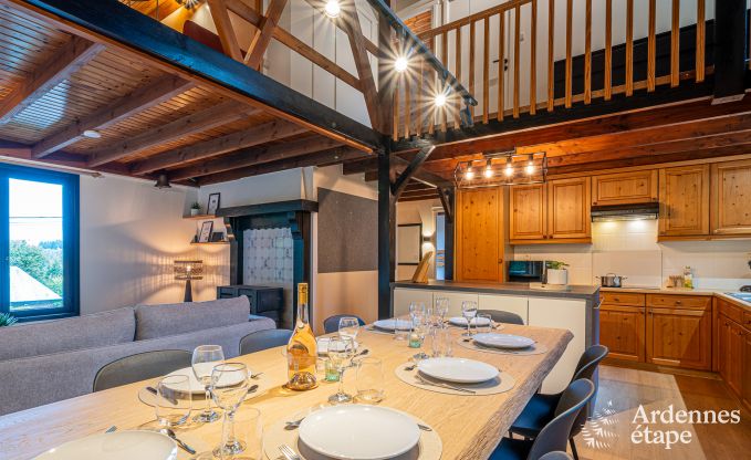 Authentisches Chalet fr 8 Personen in Bivre mit 4 Schlafzimmern, Holzofen, Whirlpool, Privatgarten und Fahrradabstellraum