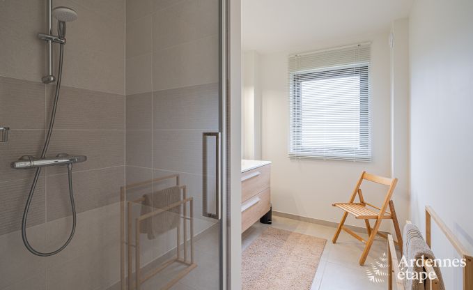 Ferienhaus in Bi�vre: haustierfreundlicher Komfort f�r 12 Personen mit Sauna in den Ardennen