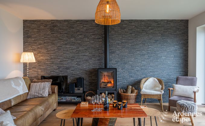 Ferienhaus in Bi�vre: haustierfreundlicher Komfort f�r 12 Personen mit Sauna in den Ardennen