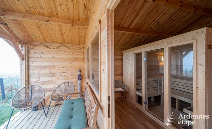 Ferienhaus in Bi�vre: haustierfreundlicher Komfort f�r 12 Personen mit Sauna in den Ardennen