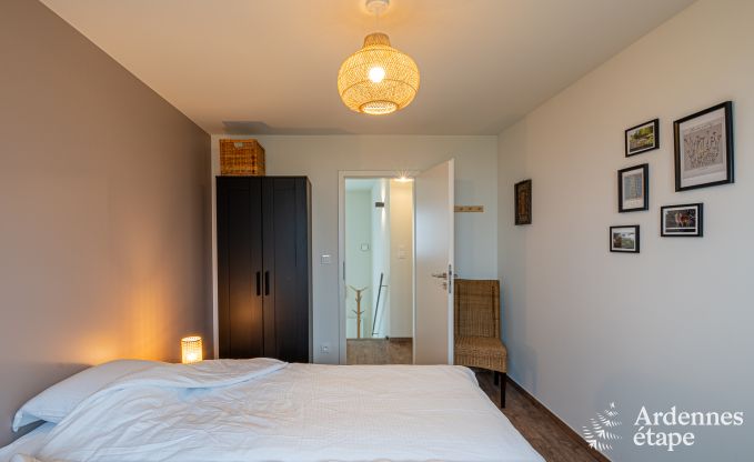 Ferienhaus in Bi�vre: haustierfreundlicher Komfort f�r 12 Personen mit Sauna in den Ardennen