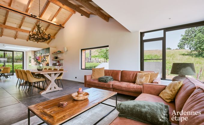 Charmantes Ferienhaus in Bi�vre-Cornimont f�r 6 Personen mit Whirlpool und Infrarotkabine