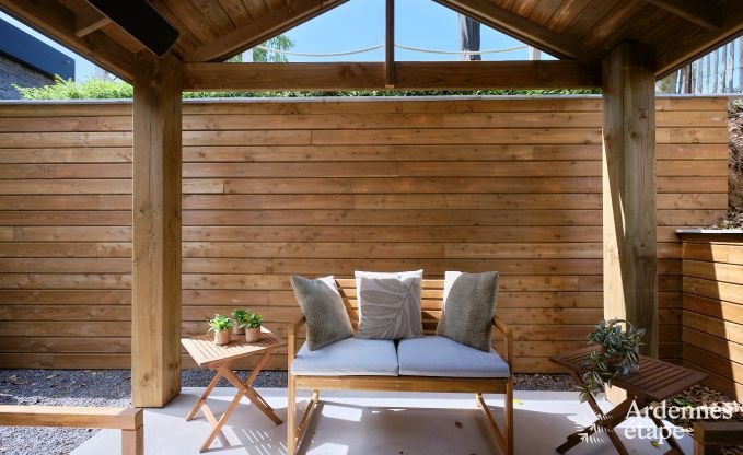 Charmantes Ferienhaus in Bi�vre-Cornimont f�r 6 Personen mit Whirlpool und Infrarotkabine