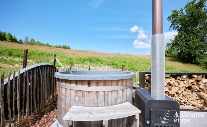 Charmantes Ferienhaus in Bi�vre-Cornimont f�r 6 Personen mit Whirlpool und Infrarotkabine