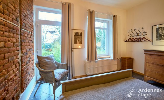 Vom ehemaligen Caf� zum Ferienhaus f�r 8 Personen in Bouillon: authentischer Charme und moderner Komfort