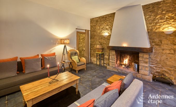 Vom ehemaligen Caf� zum Ferienhaus f�r 8 Personen in Bouillon: authentischer Charme und moderner Komfort