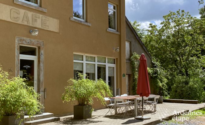 Vom ehemaligen Caf� zum Ferienhaus f�r 8 Personen in Bouillon: authentischer Charme und moderner Komfort
