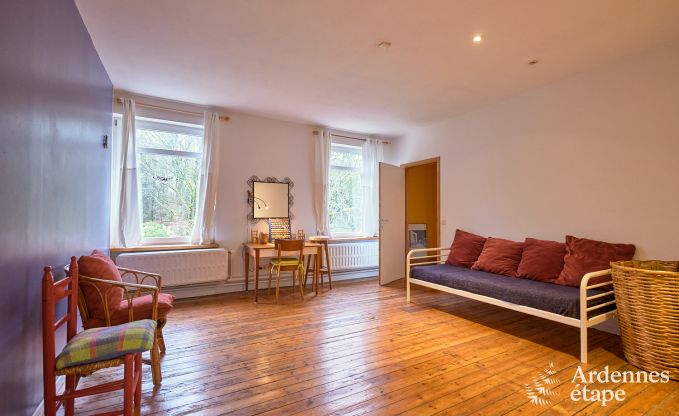 Vom ehemaligen Caf� zum Ferienhaus f�r 8 Personen in Bouillon: authentischer Charme und moderner Komfort