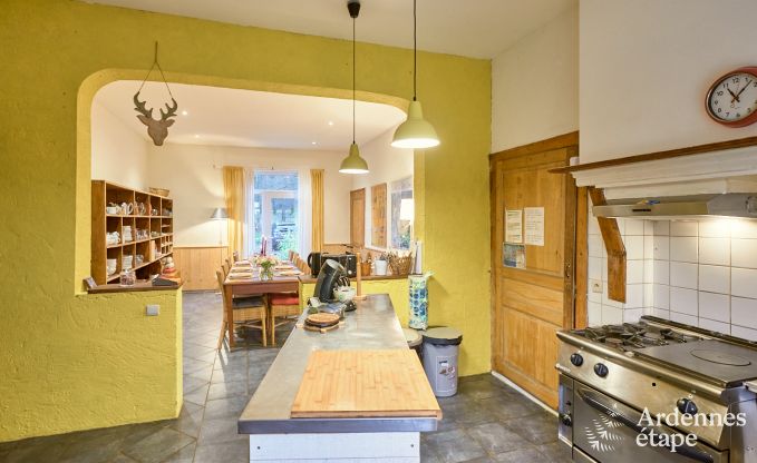Vom ehemaligen Caf� zum Ferienhaus f�r 8 Personen in Bouillon: authentischer Charme und moderner Komfort
