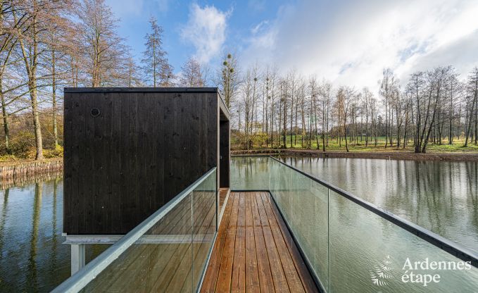 Luxus Chalet in Brognon fr 20 Personen mit beheiztem Auenpool, Outdoor-Jacuzzi und Sauna am See