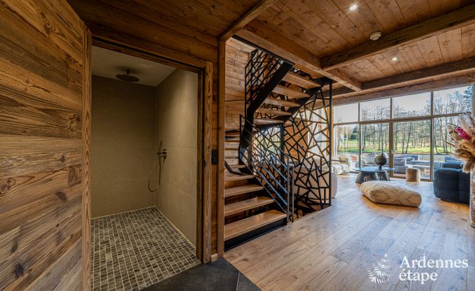 Luxus Chalet in Brognon fr 20 Personen mit beheiztem Auenpool, Outdoor-Jacuzzi und Sauna am See