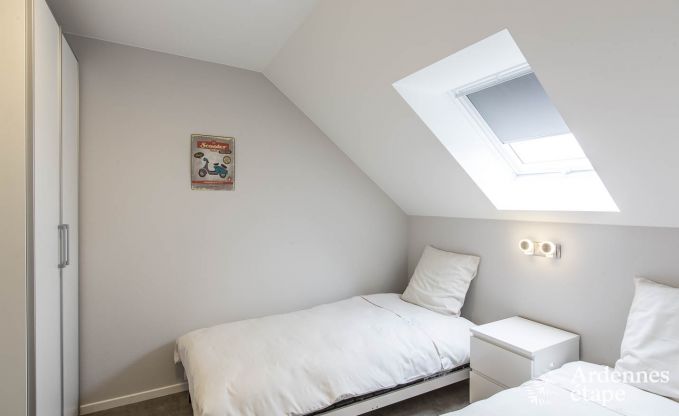 Ferienhaus Bullingen 12/14 Pers. Ardennen Wellness