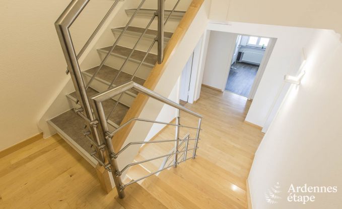 Ferienhaus Bullingen 12/14 Pers. Ardennen Wellness