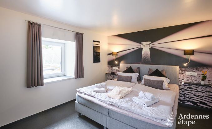 Gerumiges Bauernhaus in Bllingen fr 13 Personen mit Hallenbad, Sauna und Jacuzzi