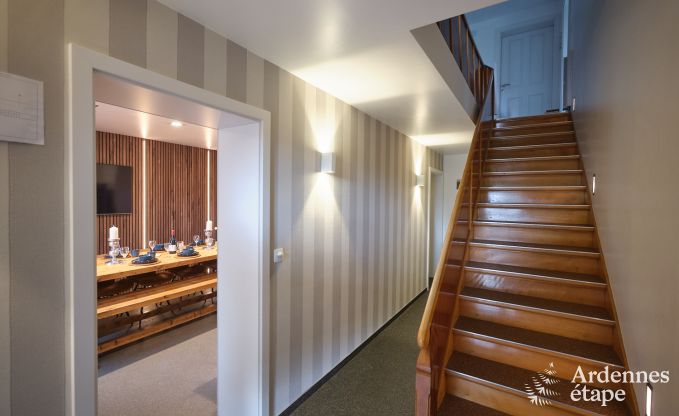 Gerumiges Bauernhaus in Bllingen fr 13 Personen mit Hallenbad, Sauna und Jacuzzi