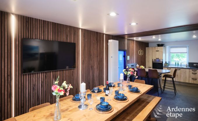 Gerumiges Bauernhaus in Bllingen fr 13 Personen mit Hallenbad, Sauna und Jacuzzi