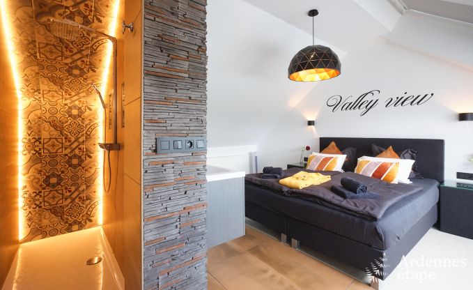 Gerumiges Bauernhaus in Bllingen fr 13 Personen mit Hallenbad, Sauna und Jacuzzi