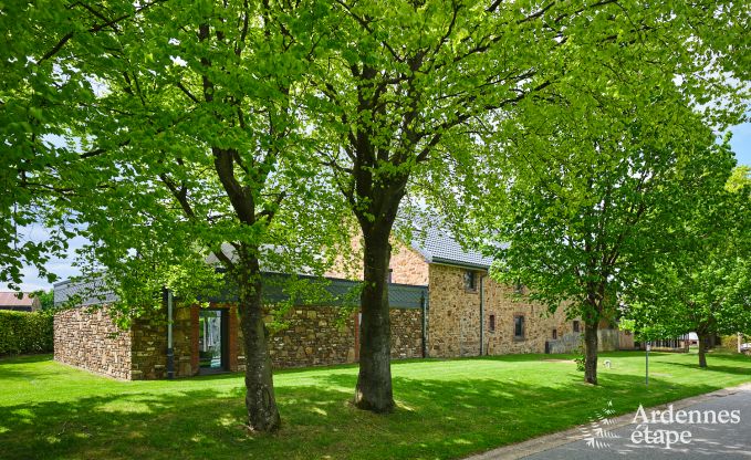 Gerumiges Bauernhaus in Bllingen fr 13 Personen mit Hallenbad, Sauna und Jacuzzi