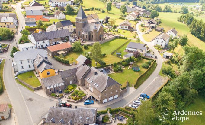 Ferienwohnung für 8 Personen im Dorfkern von Burg-Reuland