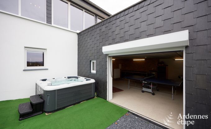 Fahrrad- und hundefreundliches Ferienhaus fr 16 in Butgenbach, Hohes Venn