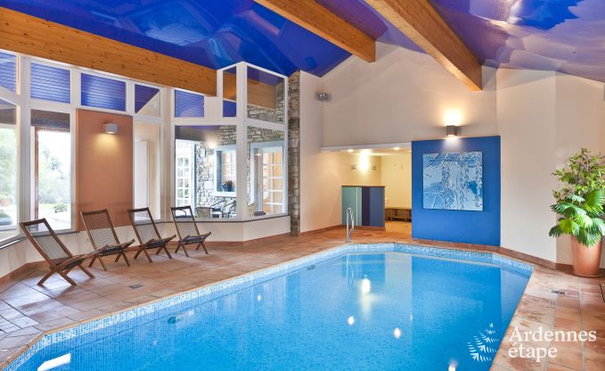 Luxusvilla mit Pool und Wellness für 26 Personen bei Bütgenbach